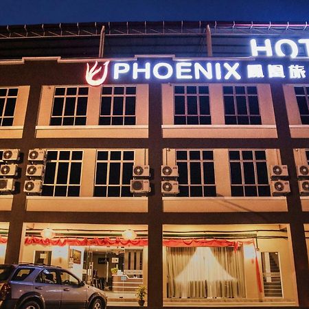 Phoenix Hotel Gua Musang Exterior photo